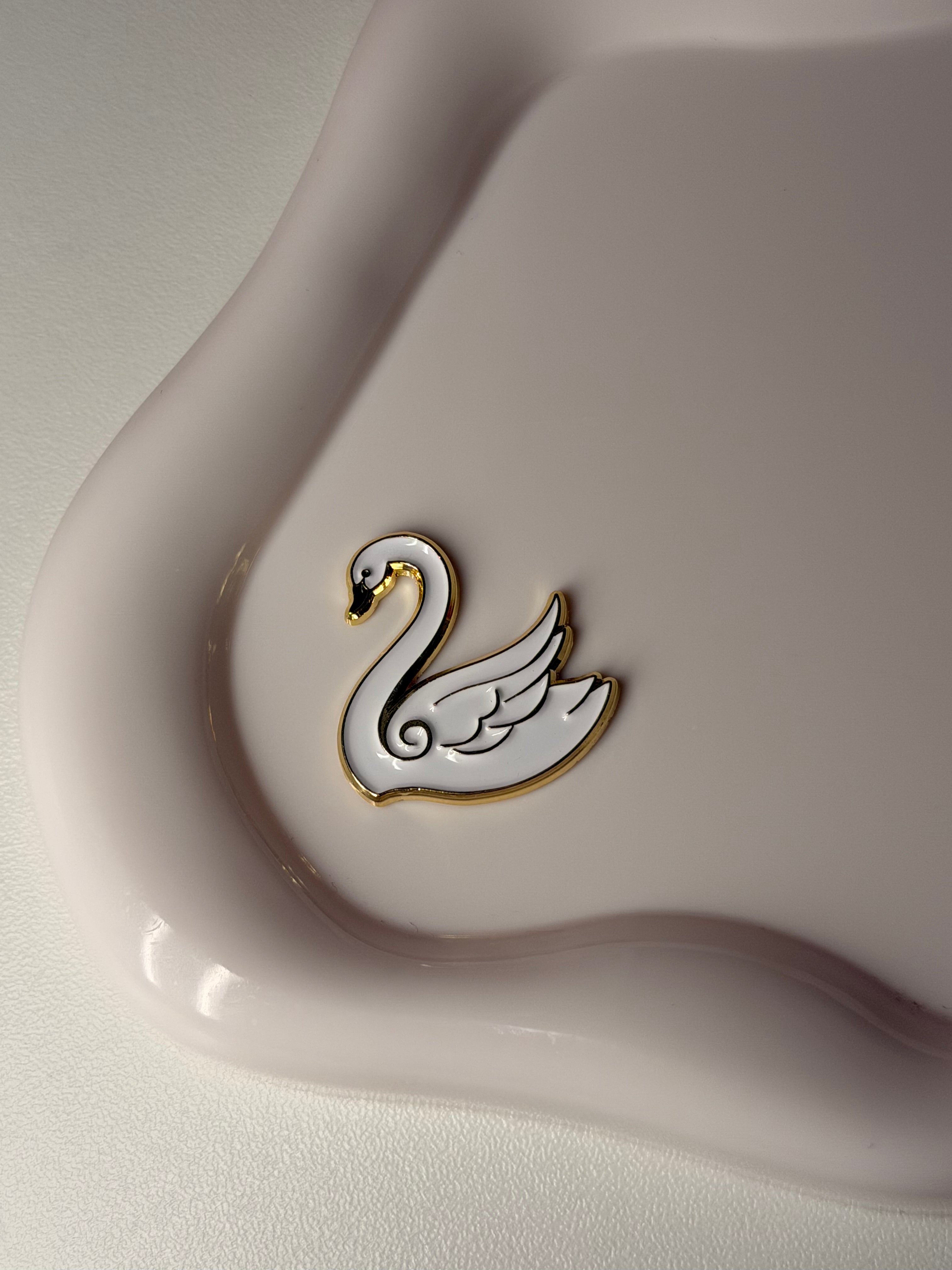 Swan 🦢 Metal Sticker